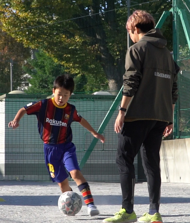 神奈川でサッカー個人レッスンを低価格で！サッカー家庭教師の指導者も大募集